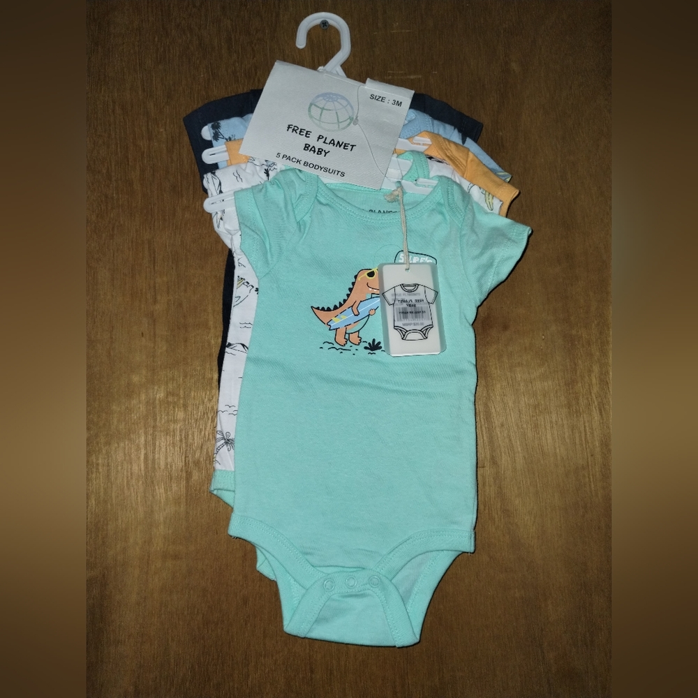 Free planet baby 5 pack body suits